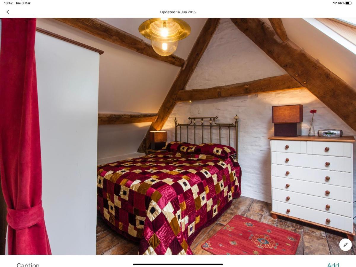 Ty Fferm Hen, Ancient Farmhouse, Coity Bach Talybont-on-Usk Luaran gambar