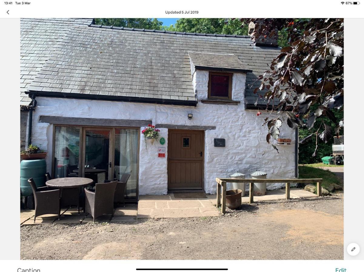 Ty Fferm Hen, Ancient Farmhouse, Coity Bach Talybont-on-Usk Luaran gambar