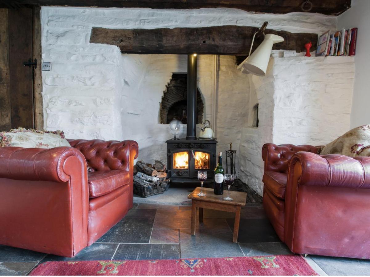 Ty Fferm Hen, Ancient Farmhouse, Coity Bach Talybont-on-Usk Luaran gambar